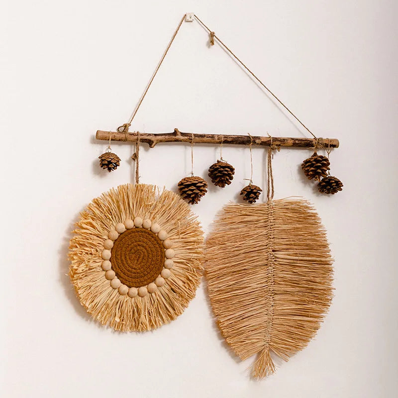 Rustic Style Handmade Straw Wall Décor